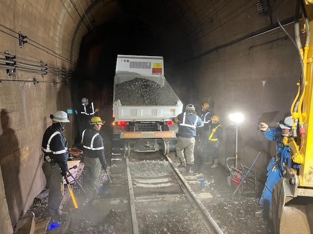 【石川郡平田村/軌道工事スタッフ】正社員大募集！未経験者歓迎！夜間メインのお仕事！30～40代活躍中♪