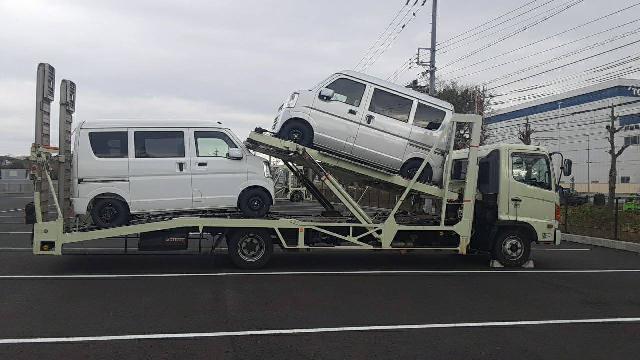 4トン中型積載車等でお車を運ぶお仕事‼