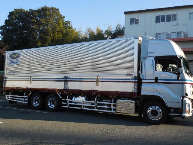 【大型ドライバー】安定の高収入!月給35万円以上で手積み手降し無し!働きやすい職場一つ星認定！(横浜市神奈川区)　