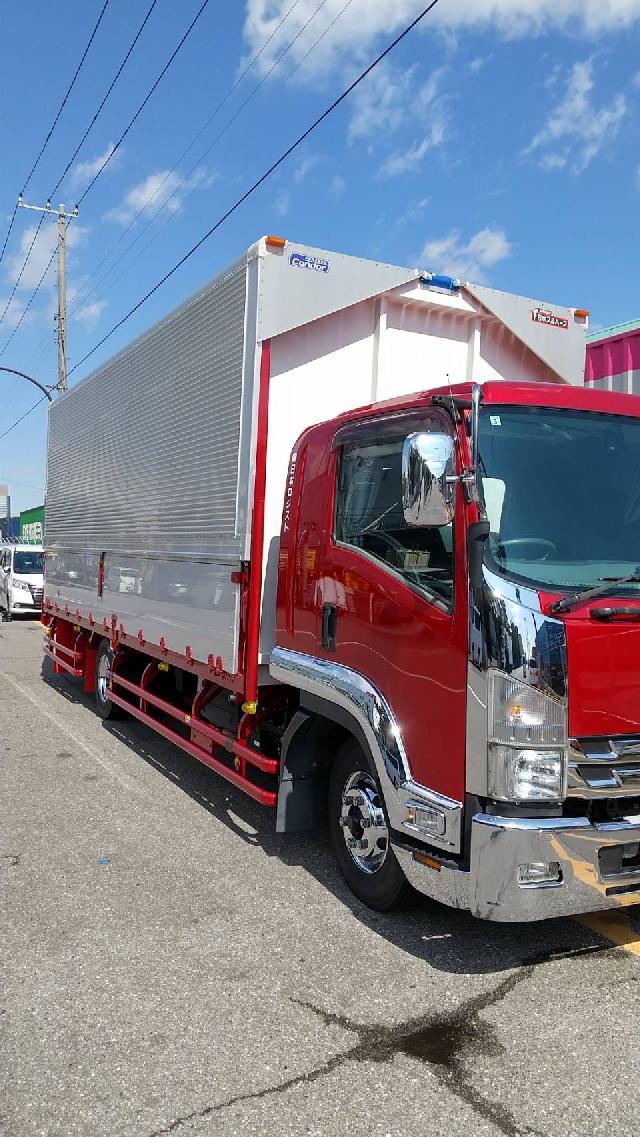 【愛知県小牧市/大型トラックドライバー】手積手卸し無し！昇給・賞与あり！/退職金制度あり