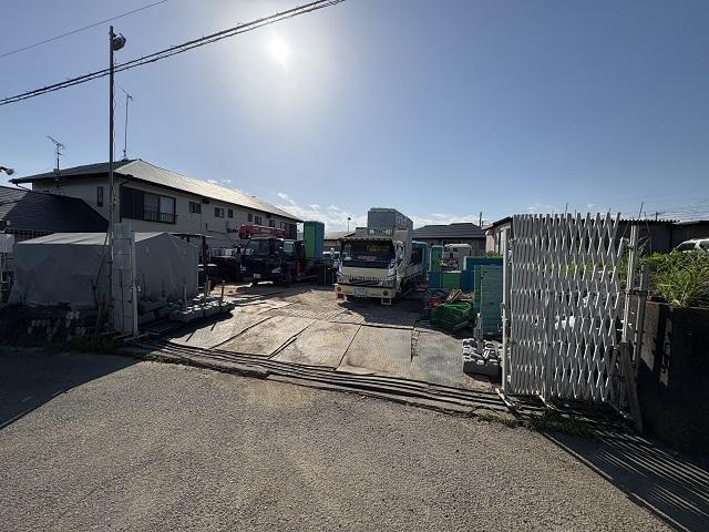 【仮設材運搬設置撤去作業】日祝休み/出来高制/資格取得制度あり/35万以上可能