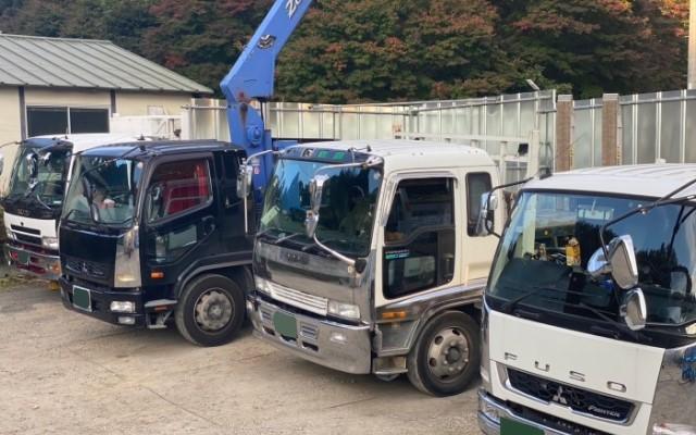 重機回送/手積手降しなし！資格取得を応援！未経験でもフォロー充実で安心◎(町田/中型ドライバー）
