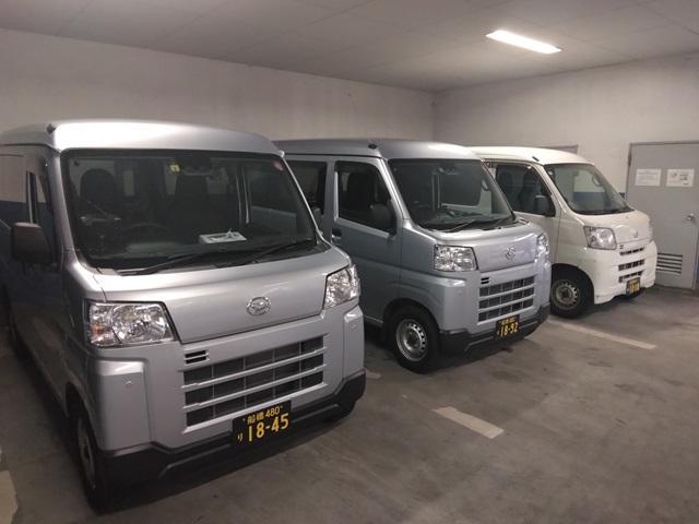 【アルバイト募集：西早稲田/軽バン小口荷物配送】直行直帰！社用車付与/賞与あり/普通車自動車免許のみ