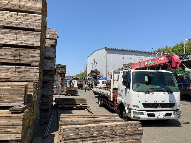 【一宮市/大型ユニック】安定企業でインフラを支えるドライバー