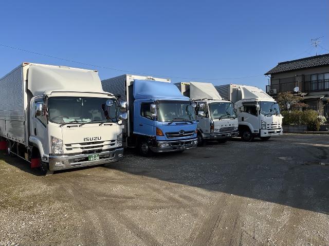 【スーパー配送/4tウィング車両】土日休み/かご台車積卸のみ/残業少な目/即内定可能