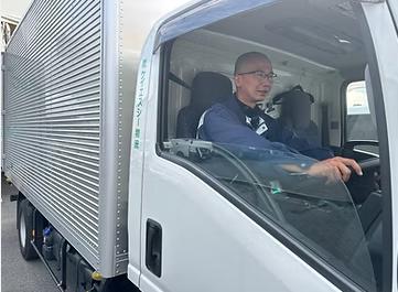 【大阪府高槻市/2tドライバー】土日祝休み/年間休日119日！