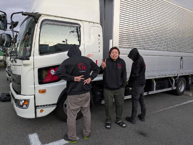 地場配送　◎入社半年後必ず昇給あり！　資格取得支援制度でキャリアアップ！研修充実で未経験者歓迎（4tパワーゲート）