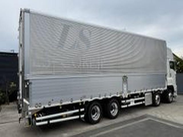 浜松市/大型トラックドライバー/月給34万円以上が可能/転勤なしの正社員採用