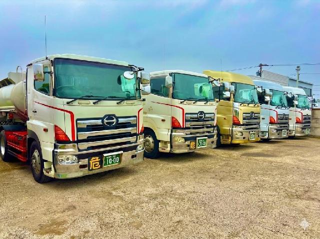 国際海コン輸送トレーラー運転手/津島市/手積みなし日勤のみ/月給40万から/正社員