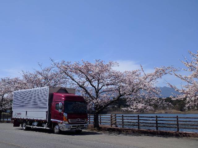【三重県いなべ市/4トンウイングドライバー】