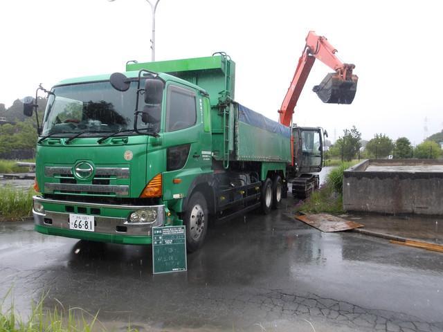 大型ダンプ運転手/静岡県磐田市/完全週休2日制/月給32万円以上/正社員